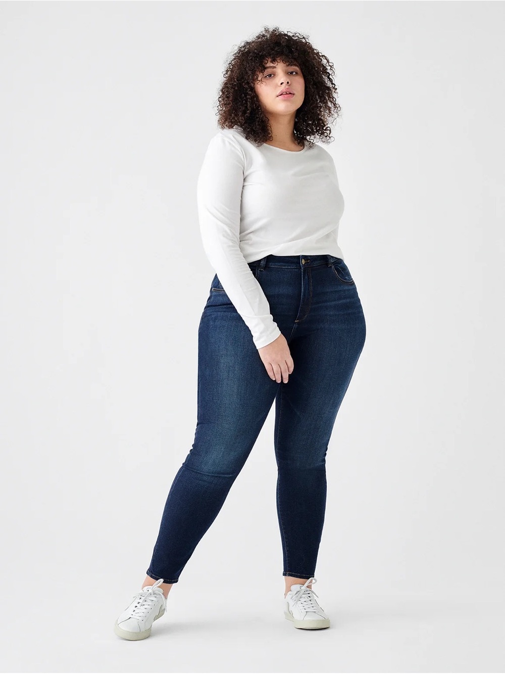 (NEW) Dark Wash High-Rise Skinny Jeans - Plus Size